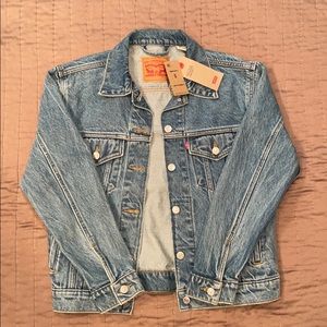 “Levi’s Ex-Boyfriend Trucker Jean Jacket”